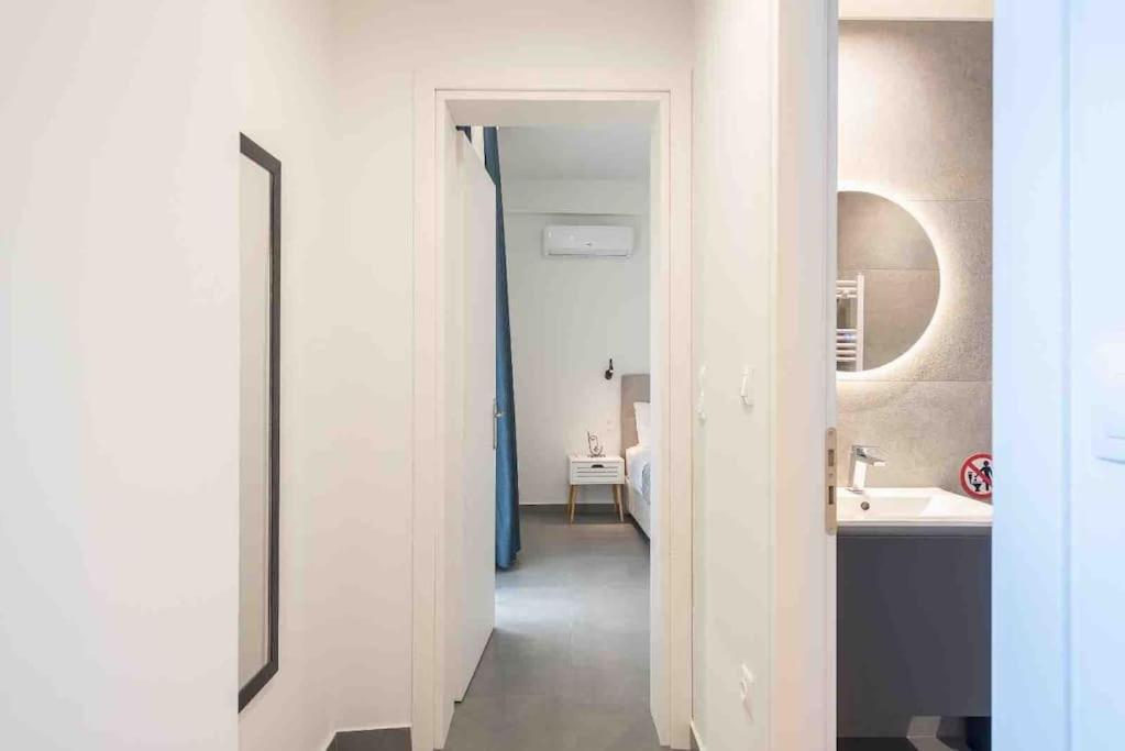Apartment Cozy In A New Building 2 Piraeus