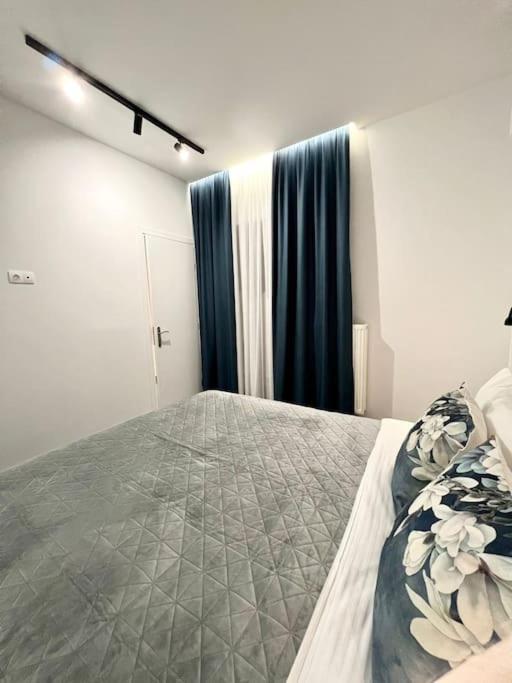 Apartment Cozy In A New Building 2 *
